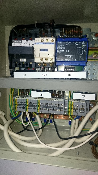 Prace elektryczne w toku